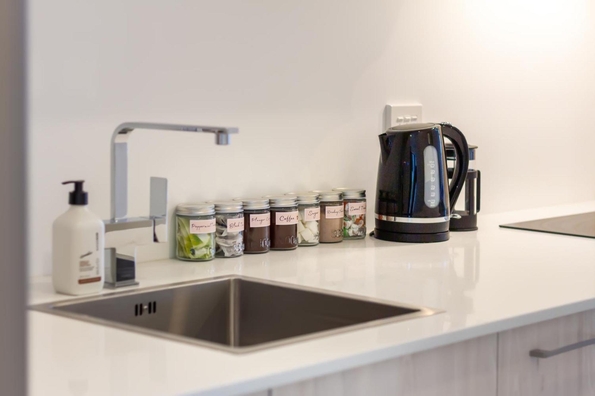 Central Christchurch Santorini Style 1Br Studio 외부 사진