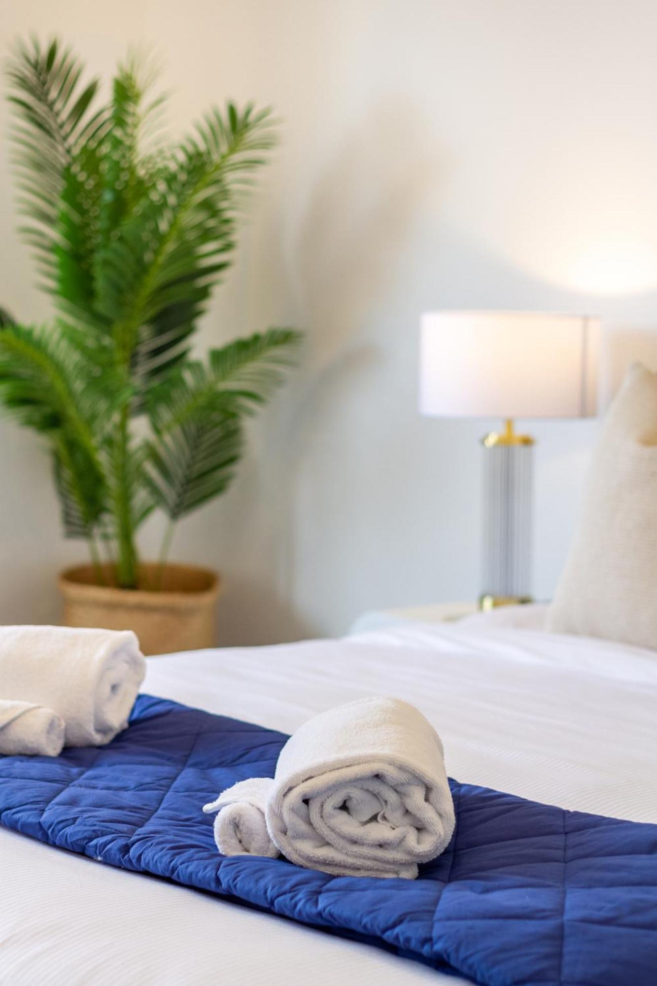 Central Christchurch Santorini Style 1Br Studio 외부 사진