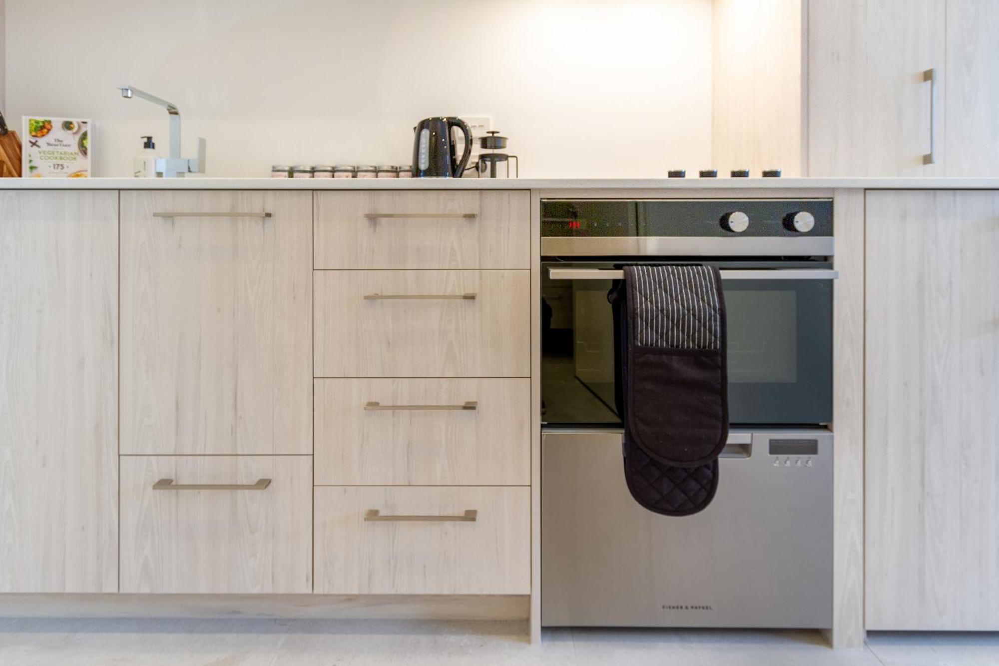 Central Christchurch Santorini Style 1Br Studio 외부 사진